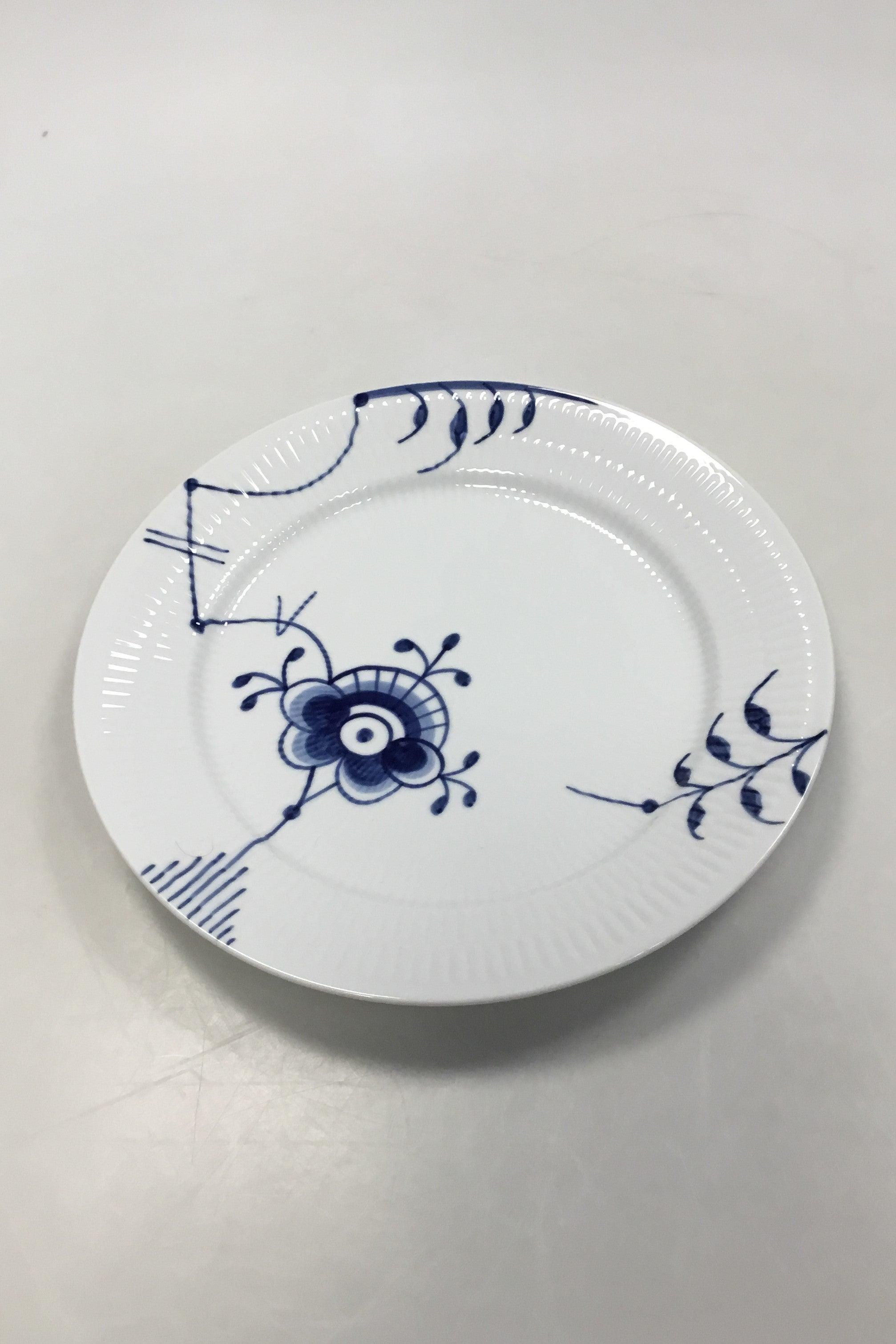 Royal Copenhagen Dinnerware - Blue Fluted Mega