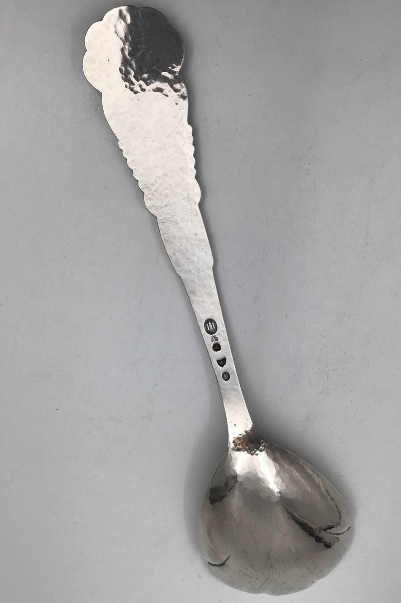 A Dragsted Sølv Ornamental Serveringsske (Rav) 1915