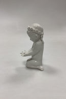 Bing og Grøndahl Blanc de Chine Figur af Havdreng med Søstjerne No. 2265