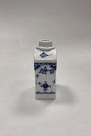 Royal Copenhagen Musselmalet Halvblonde Tedåse uden låg No. 679