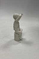 Royal Copenhagen Figur af Dreng No. 1931 Arno Malinowski