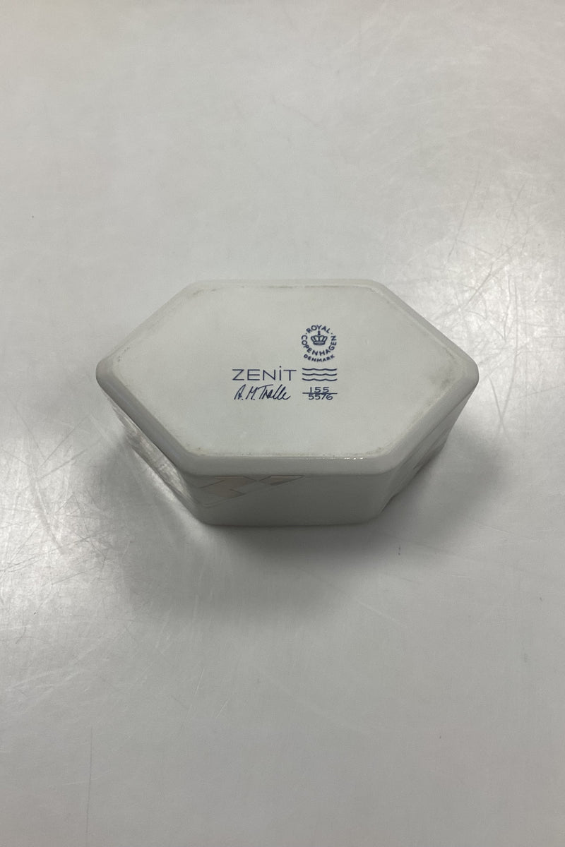 ロイヤルコペンハーゲン ソルトセラー 2個 ロイヤル コペンハーゲン ゼニット ボウル No. 155/5576