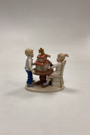 Royal Copenhagen Jule Figur - Dreng og Pige med Krybbespil No. 294