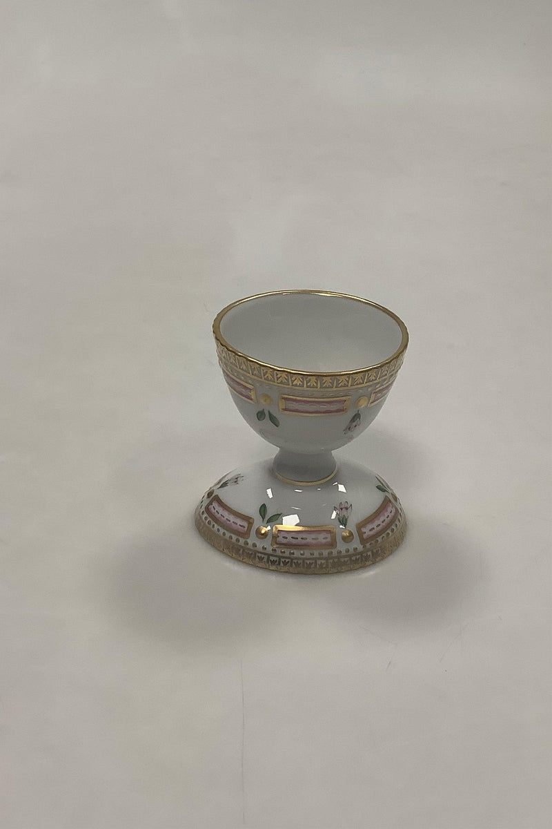 Royal Copenhagen Flora Danica Egg Cup No 20 / 3530 or new number 696