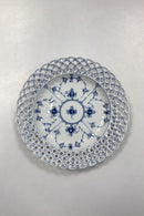 Royal Copenhagen Musselmalet Helblonde med gennembrudt kant Flad Tallerken No. 1/1098
