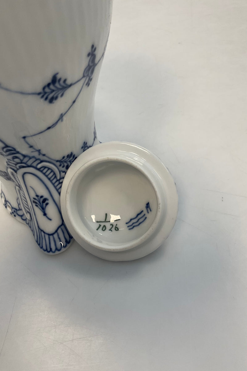 Royal Copenhagen Musselmalet Helblonde Chokoladekande No. 1026