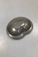 Just Andersen Hjerteformet Skål af Tin, No. 2673