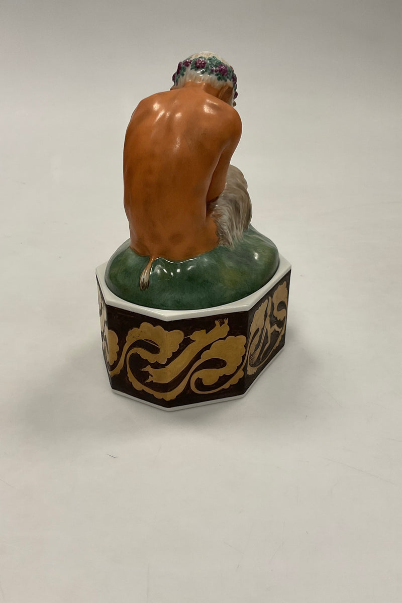Royal Copenhagen Gerhard Henning Overglasur figur Grædende Faun på stand No 1188
