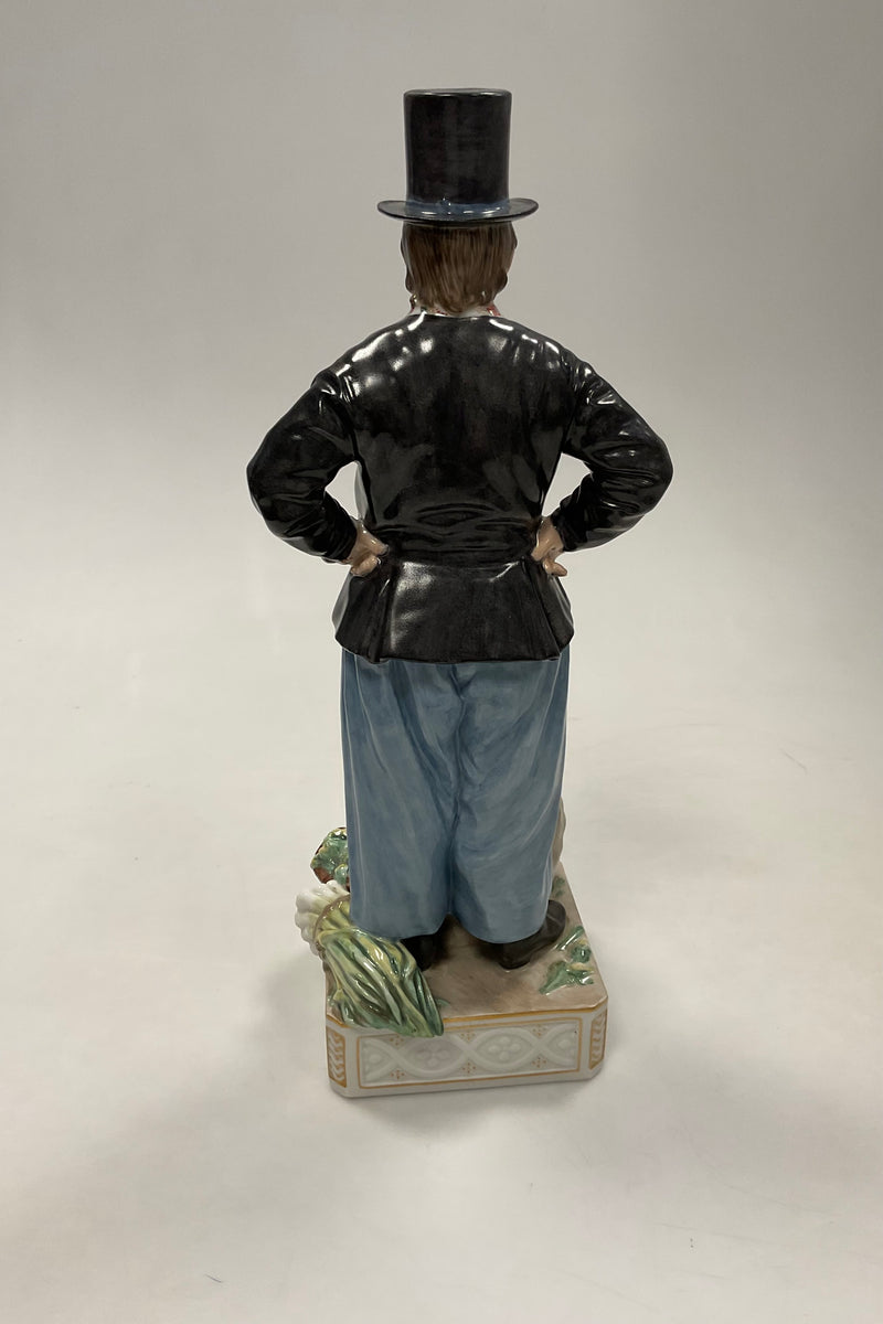 Royal Copenhagen Overglasur Figur Jan Hansen Schmidt Torvedragt, Amager No. 12103