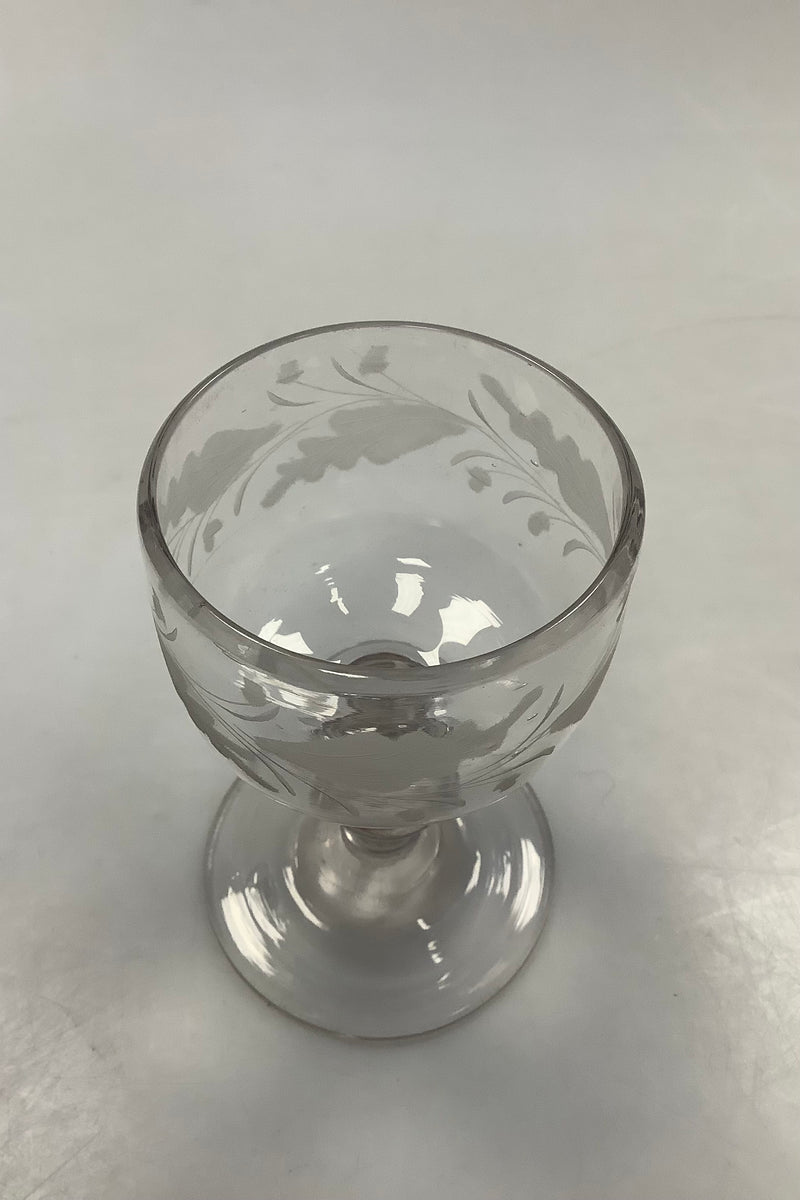 Tidligt Vinglas med graveringer