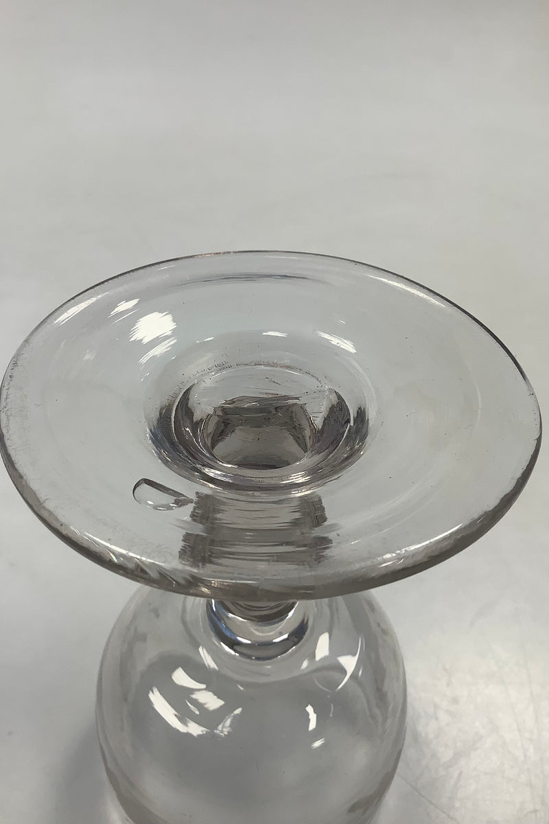 Tidligt Vinglas med graveringer