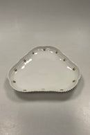 Royal Copenhagen Flora Danica Hvid Trekantet Fad No. 554 / 3511