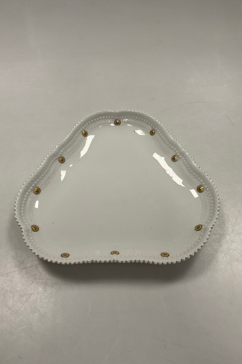 Royal Copenhagen Flora Danica Hvid Trekantet Fad No. 554 / 3511