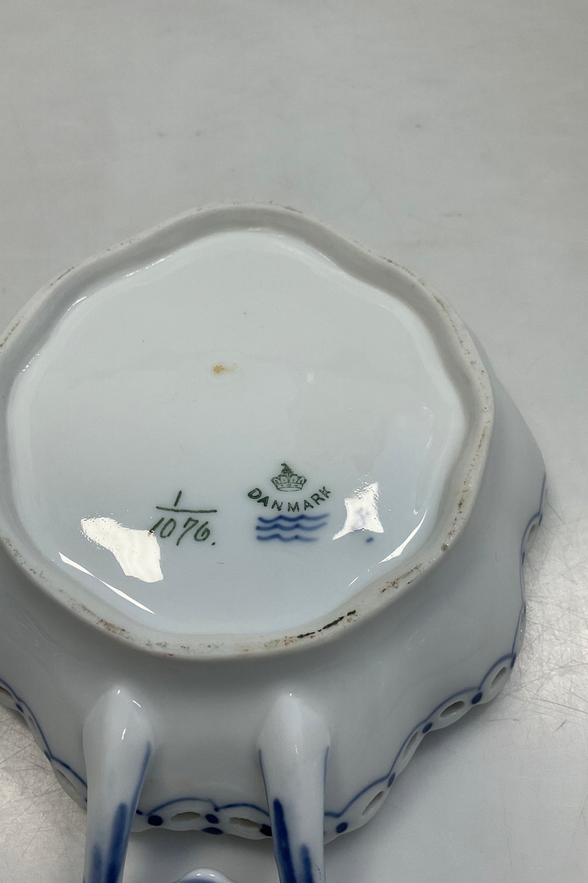 ロイヤル コペンハーゲン ブルーフルーテッド フルレース リーフ