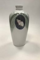 Royal Copenhagen Unika Vase af Jenny Meyer med rotter / mus No. 10599 Februar 1911
