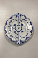 Royal Copenhagen Musselmalet Halvblonde Kagefad No. 666