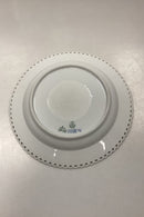 Royal Copenhagen Musselmalet Helblonde Rundt Fad No. 1040