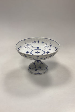 Royal Copenhagen Musselmalet Riflet Skål på fod No. 22/23