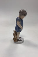 Royal Copenhagen Figur af Dreng med Bamse No. 3468
