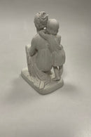 Bing og Grøndahl Bisque / Bisquit Figur af Moder med sin Søn No. 43