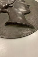 Dansk silhouetportræt af ung dame i Bronze Signeret A.S. Jag 23