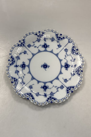 Royal Copenhagen Musselmalet Helblonde Kagefad No. 1062