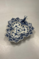 Royal Copenhagen Musselmalet Helblonde Kagefad No 1077