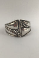 Jacob Hull Forsølvet Metal Armring (Hængslet)
