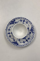 Royal Copenhagen Musselmalet Halvblonde Æggebæger med fast fod No. 543