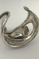 Jacob Hull Forsølvet Metal Armring med Sten