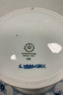 Royal Copenhagen Musselmalet Riflet Skål på fod No. 428