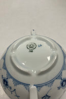 Bing og Grøndahl Blåmalet / Musselmalet Bouillon Kop No. 768 med monogram