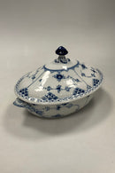 Royal Copenhagen Musselmalet Helblonde Oval Lågfad No 1129 og 622 låg