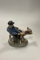 Royal Copenhagen Figur Dreng med Kalv No. 772