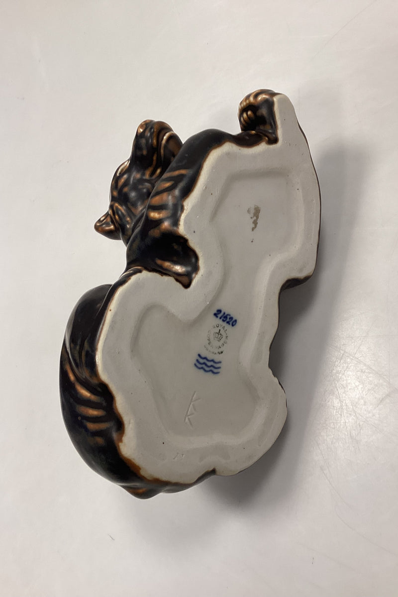 Royal Copenhagen figur af Bjørnemor No. 21520