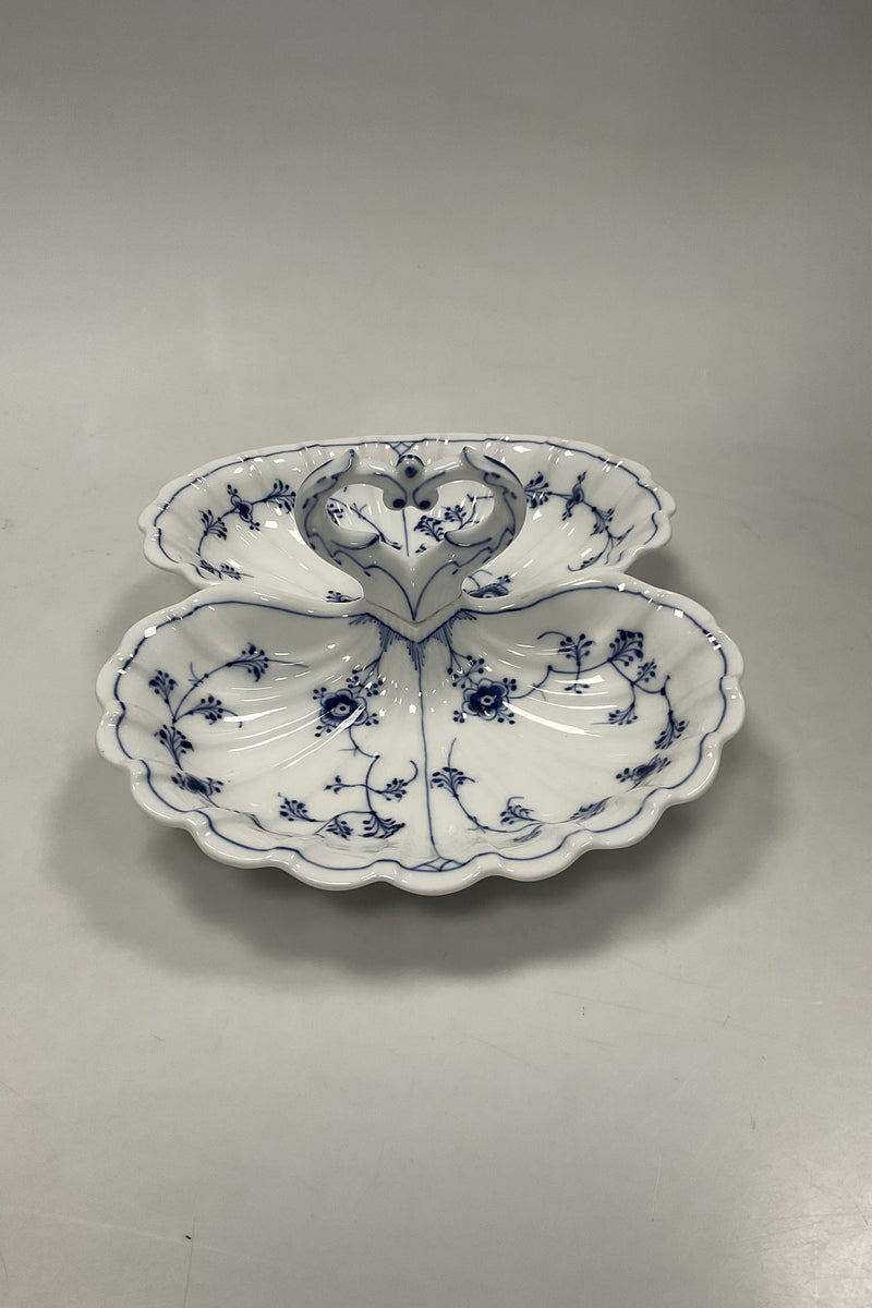 Royal Copenhagen Musselmalet Riflet Kabaretfad No. 395