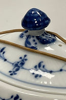 Royal Copenhagen Musselmalet Riflet Thekande No. 254