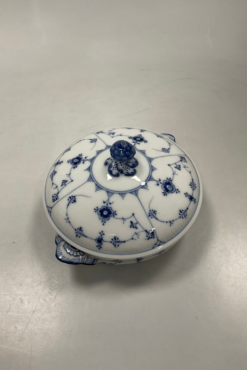 Royal Copenhagen Musselmalet Riflet Rundt Terrin No. 309