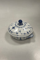 Royal Copenhagen Musselmalet Riflet Rundt Terrin No. 309