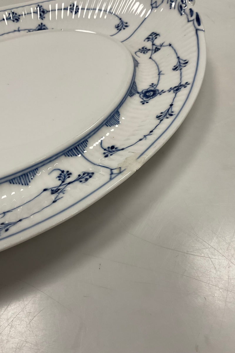 Royal Copenhagen Musselmalet Riflet Underfad til oval terrin No 217