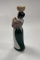 Bing og Grøndahl Figur Konen med æggene No. 2126