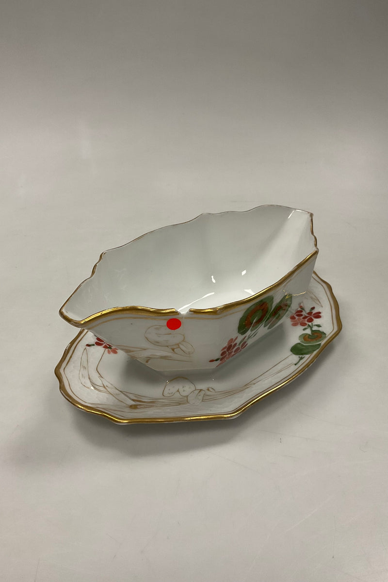 Royal Copenhagen Art Nouveau Stel No. 225 Pelargonoe Sovseskål No. 2035