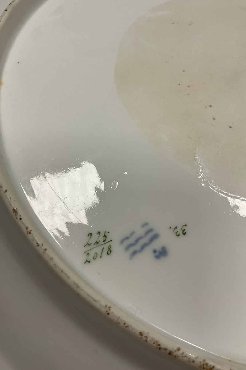 Royal Copenhagen Art Nouveau Stel No. 225 Pelargonoe Rundt Fad No. 2018