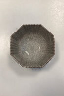 Royal Copenhagen Ottekantet Krakele Skål No. 457/3419