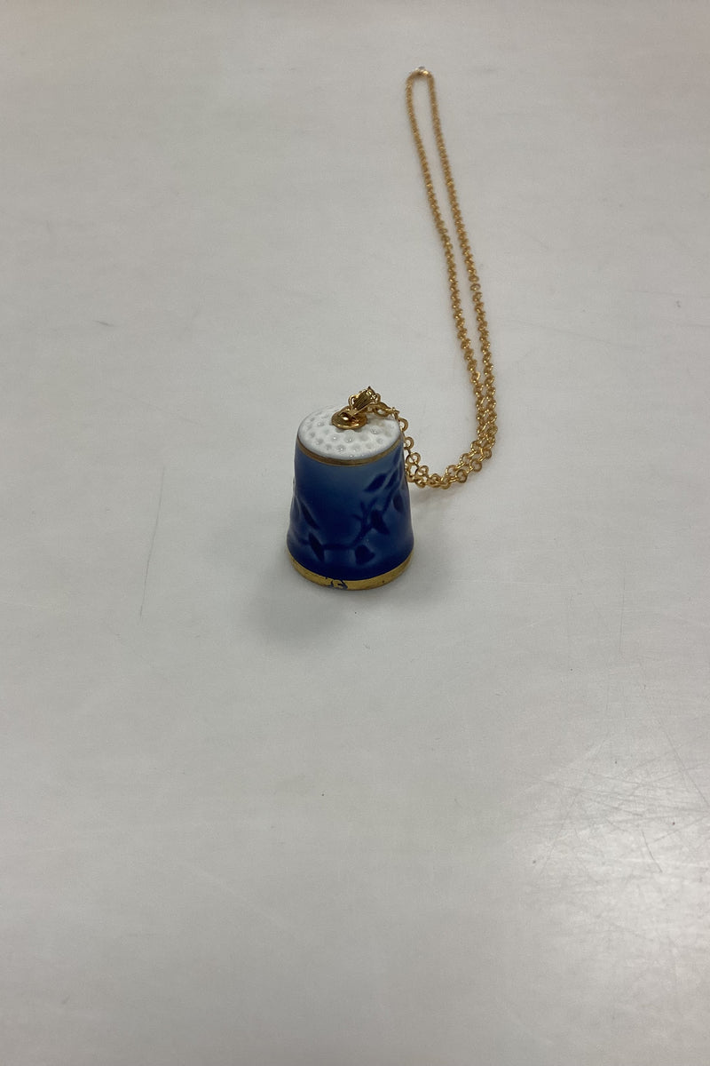 Bing og Grøndahl Halskæde med Fingerbøl No. 9578 fra 1978