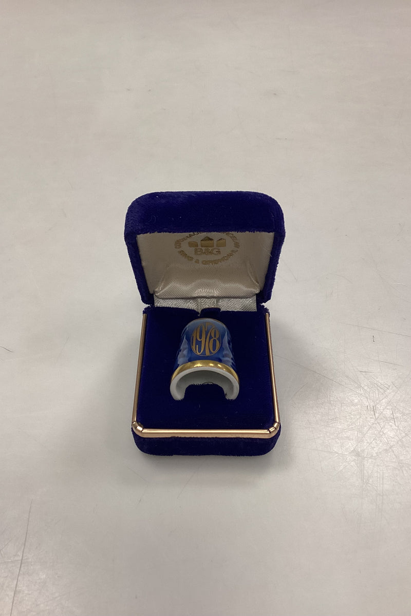 Bing og Grøndahl Halskæde med Fingerbøl No. 9578 fra 1978