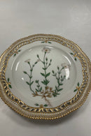 Royal Copenhagen Flora Danica Gennembrudt Frokosttallerken No 3554