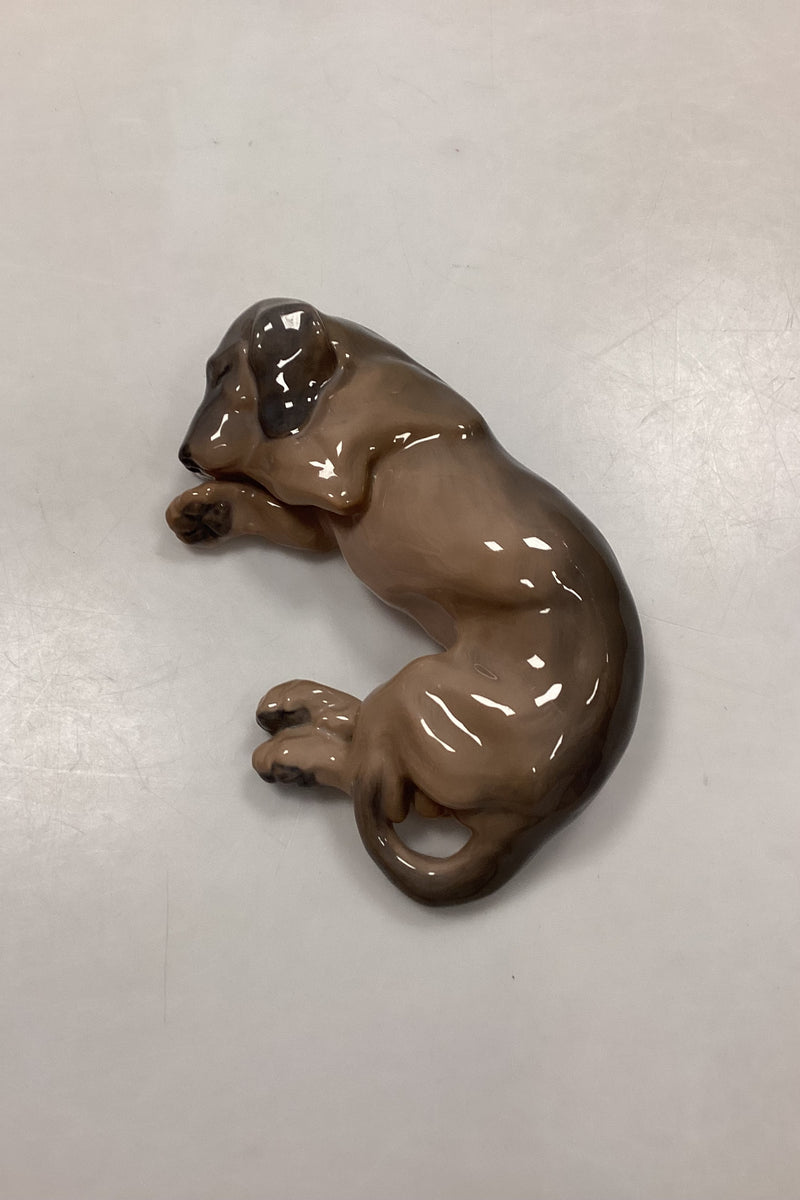 Royal Copenhagen Figur - Sovende Gravhund No. 1238/781