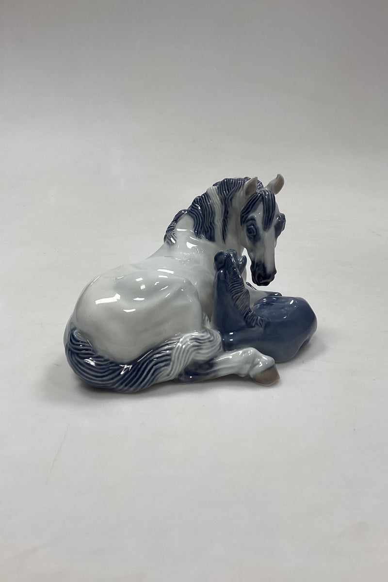 Royal Copenhagen Figur Hest/Hoppe med føl No. 4698