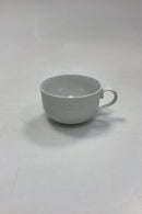 Royal Copenhagen Hvid Magnolia med uglaseret relief Tekop No. 81